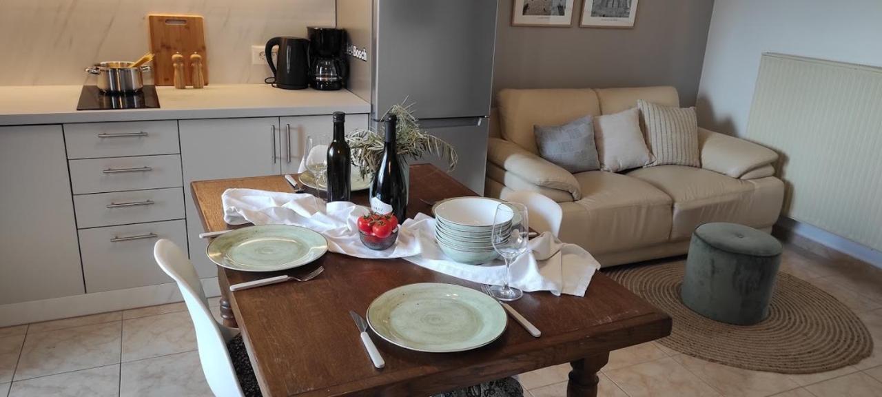 Apartment Terra โปเรช ภายนอก รูปภาพ
