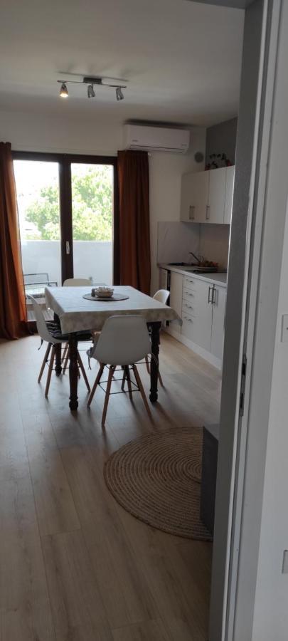 Apartment Terra โปเรช ภายนอก รูปภาพ